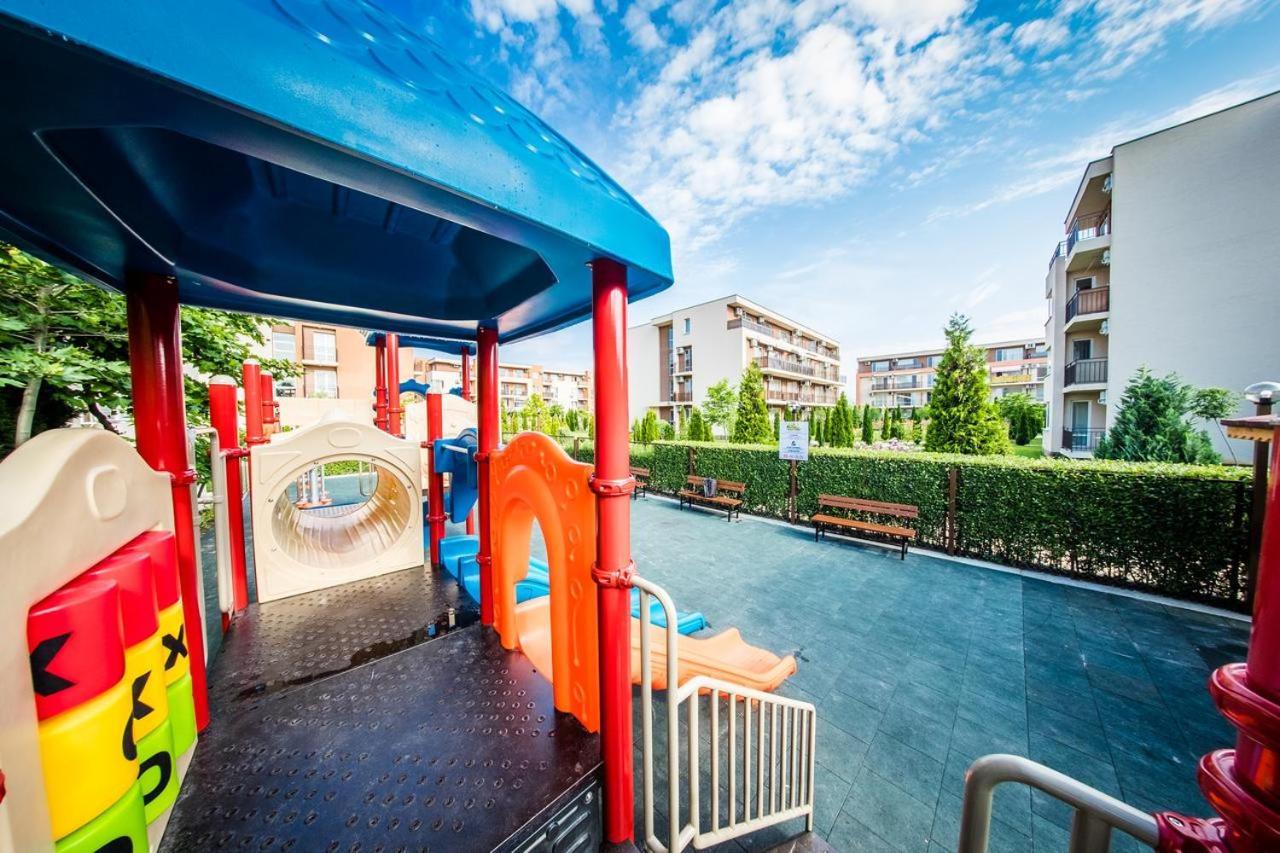 Holiday Fort Golf Club - Premium Apartments Sunny Beach Buitenkant foto