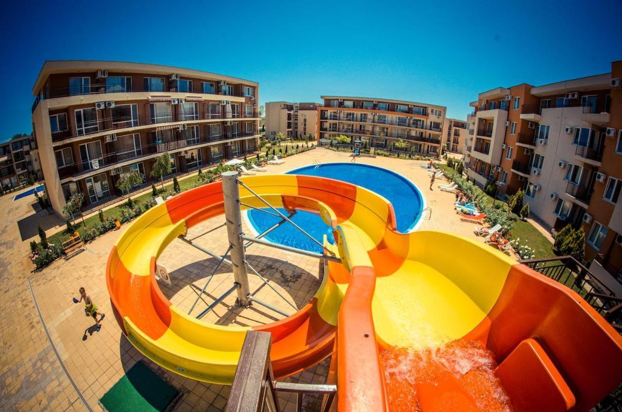 Holiday Fort Golf Club - Premium Apartments Sunny Beach Buitenkant foto