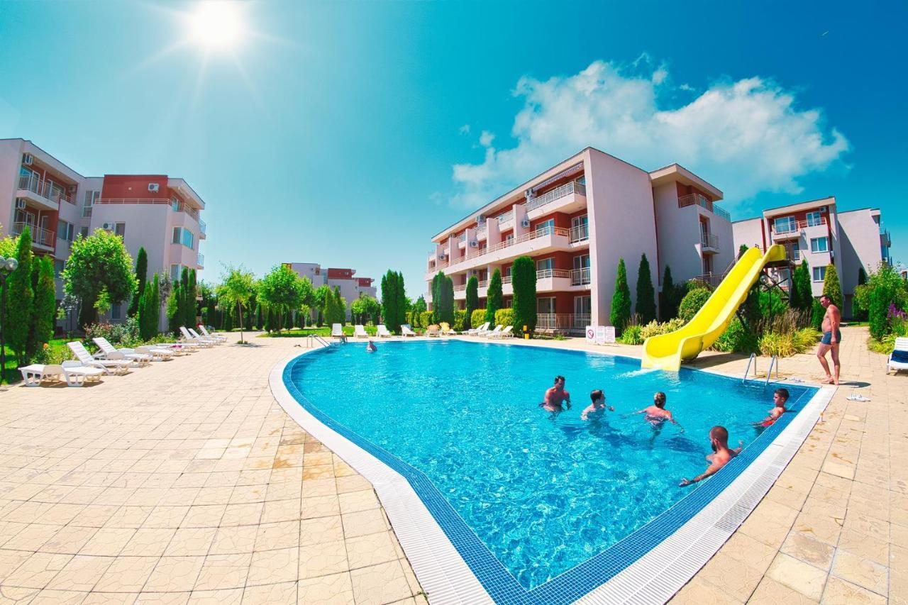 Holiday Fort Golf Club - Premium Apartments Sunny Beach Buitenkant foto