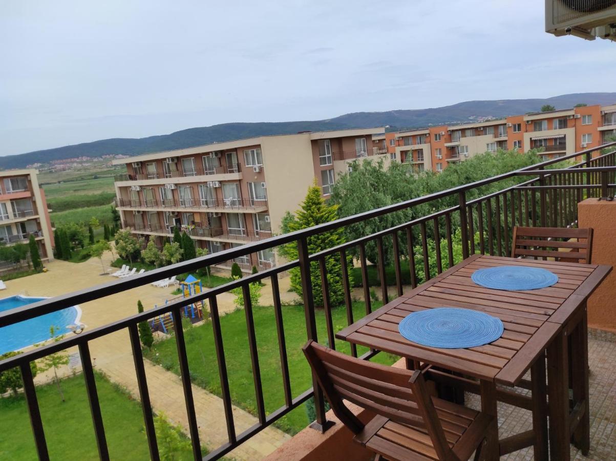 Holiday Fort Golf Club - Premium Apartments Sunny Beach Buitenkant foto