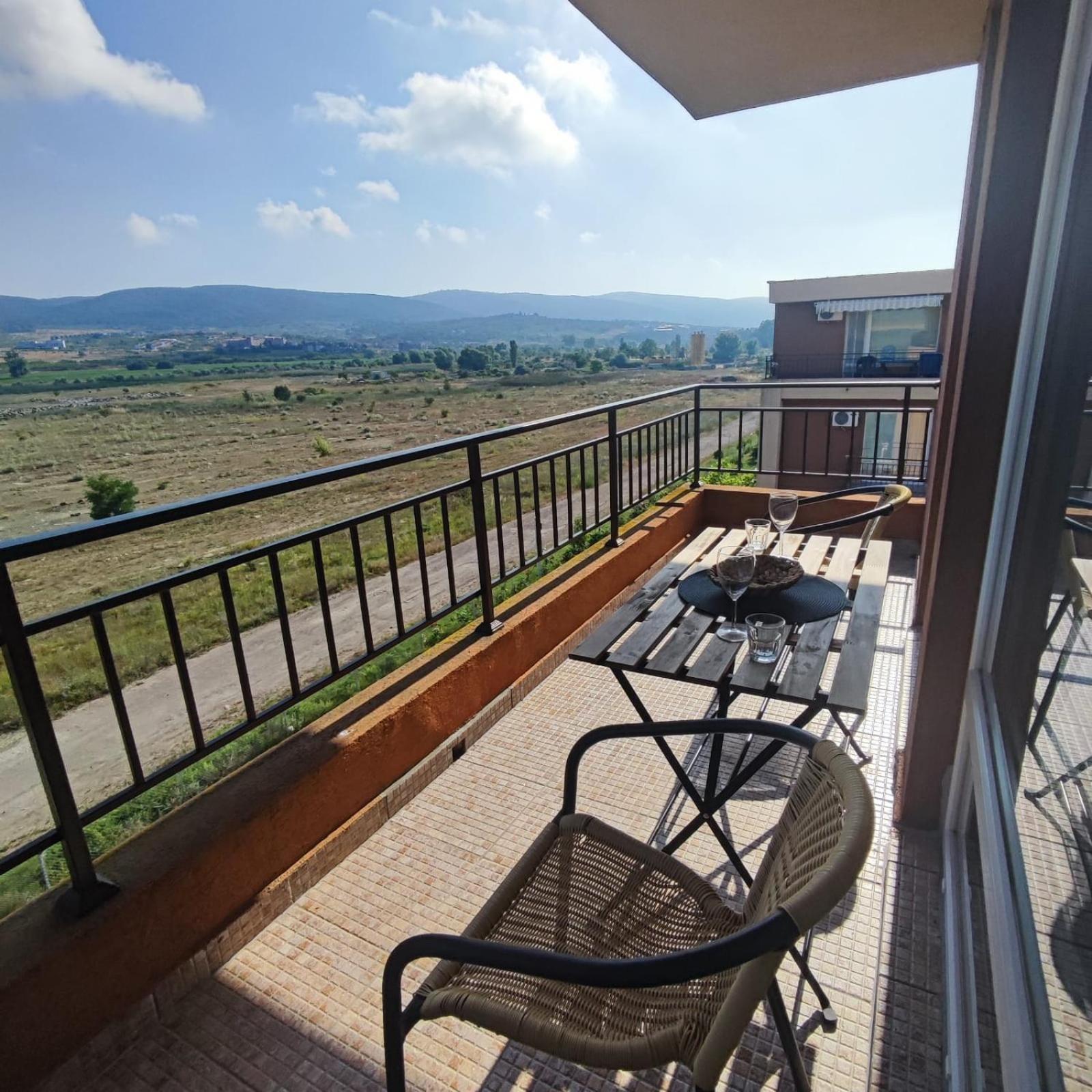 Holiday Fort Golf Club - Premium Apartments Sunny Beach Buitenkant foto